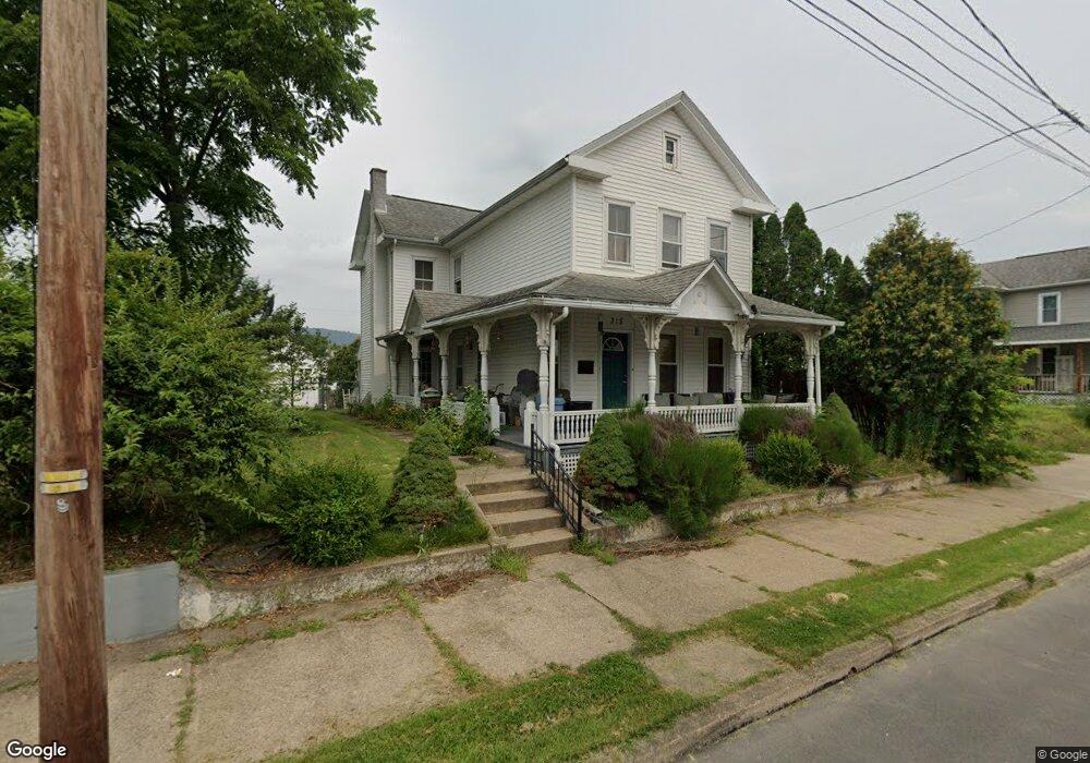 315 E 8th St, Berwick, PA 18603 - photo 1