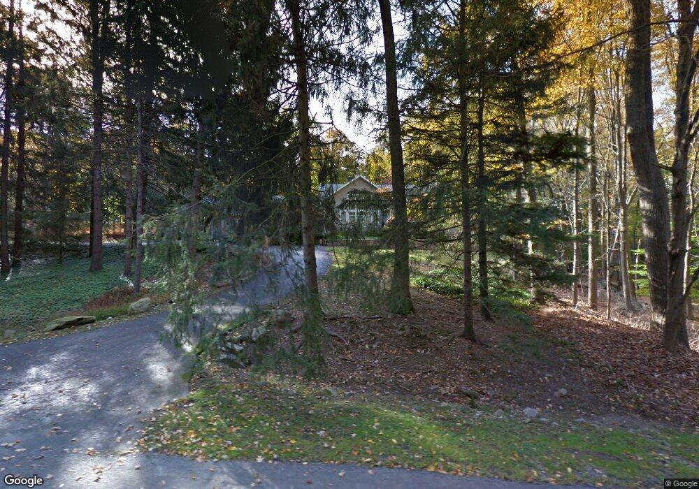 28 Cradle Rock Rd, Pound Ridge, NY 10576 - photo 1