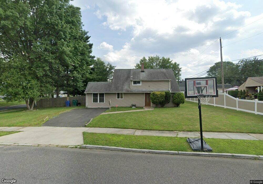 1 Gooseneck Rd, Levittown, PA 19057 - photo 1