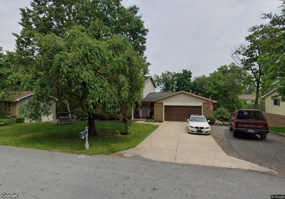 25 Buckingham Dr, Chambersburg, PA 17201 - photo 1