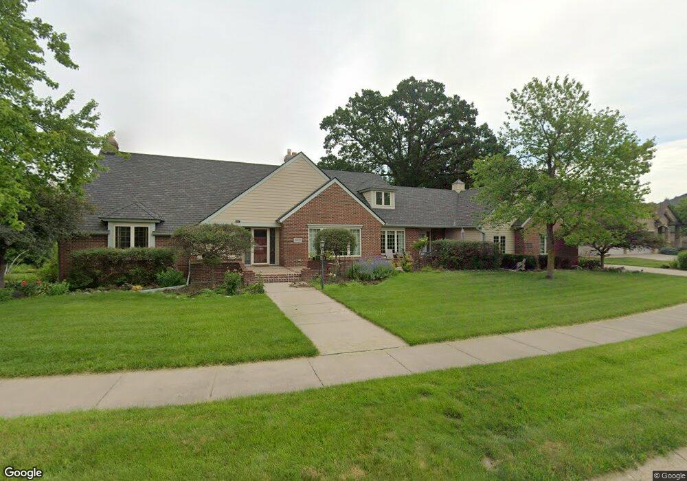 9978 Walnut Grove Ln N, Osseo, MN 55311 - photo 1