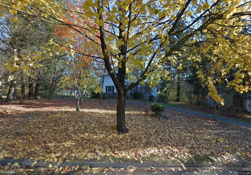 137 Beardsley Pkwy, Trumbull, CT 06611 - photo 1