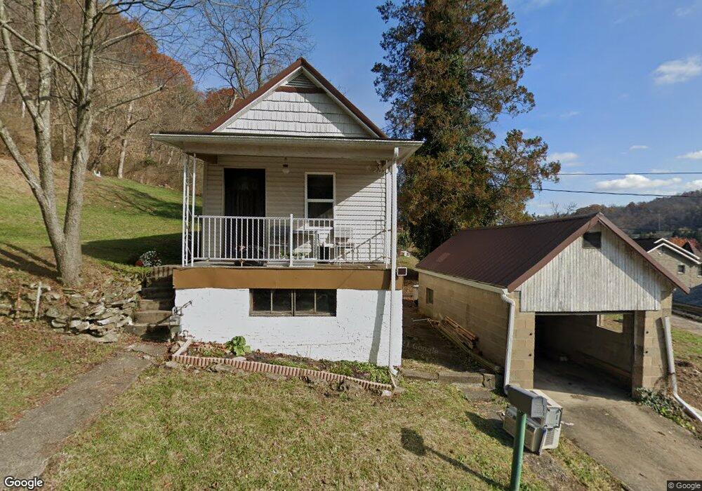12 Beech St, Wheeling, WV 26003 - photo 1