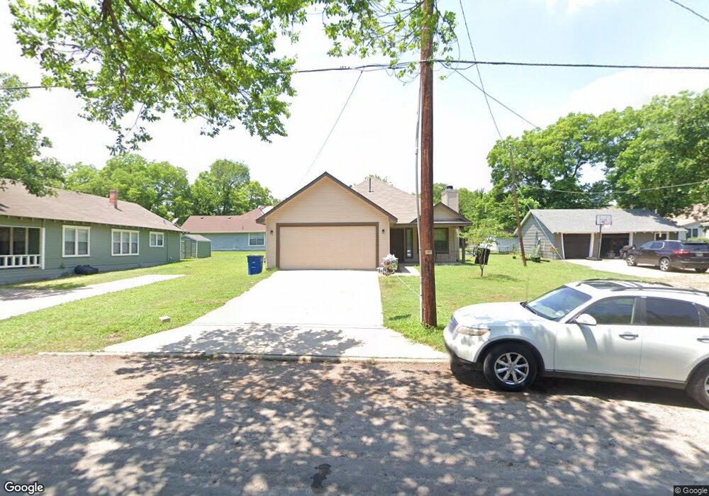 408 W Baldridge St, Ennis, TX 75119 - photo 1