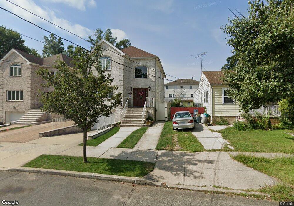 42 Colon St unit 44, Staten Island, NY 10312 - photo 1
