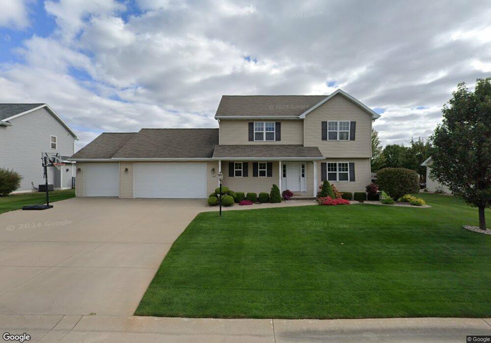 N9138 Jonsch Dr, Appleton, WI 54915 - photo 1