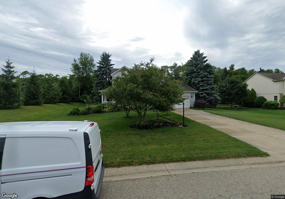 2505 West Bloomfield Oaks Dr, West Bloomfield, MI 48324 - photo 1