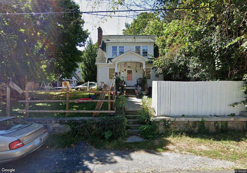 1020 Stoneburner St, Staunton, VA 24401 - photo 1