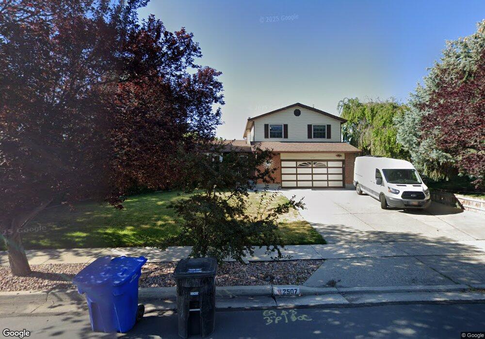 2507 W Harvest Ln, West Jordan, UT 84084 - photo 1