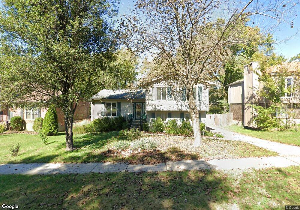 8004 Rochelle Rd, Louisville, KY 40228 - photo 1