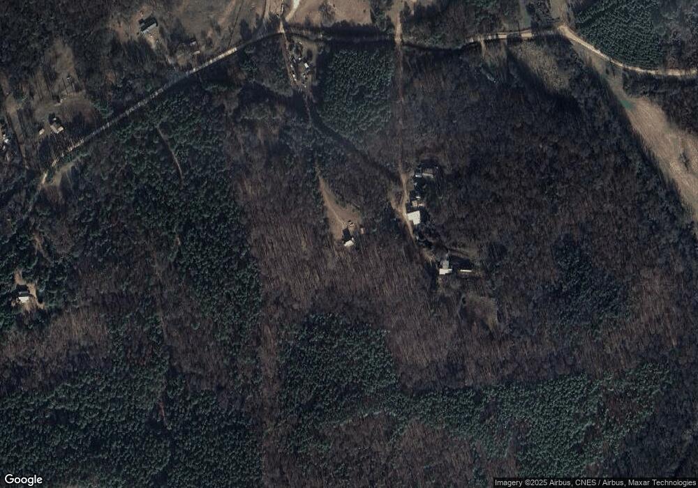 1581 Red Hill Rd, Carnesville, GA 30521 - photo 1