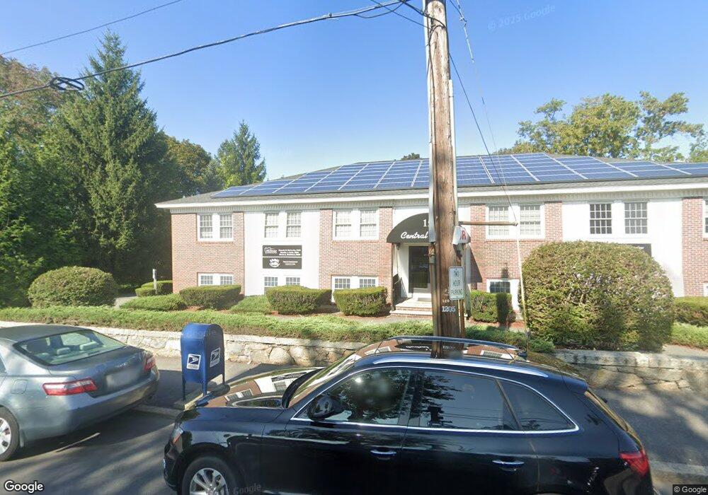 15 Central St, Andover, MA 01810 - photo 1