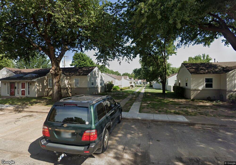 1321 E 38th Place unit A, Tulsa, OK 74105 - photo 1