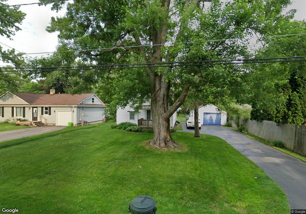 3259 Mills Acres St, Flint, MI 48506 - photo 1