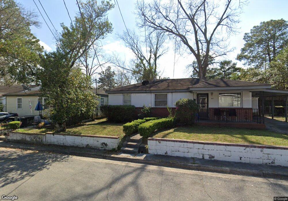 813 Amaranth Ave, Savannah, GA 31405 - photo 1