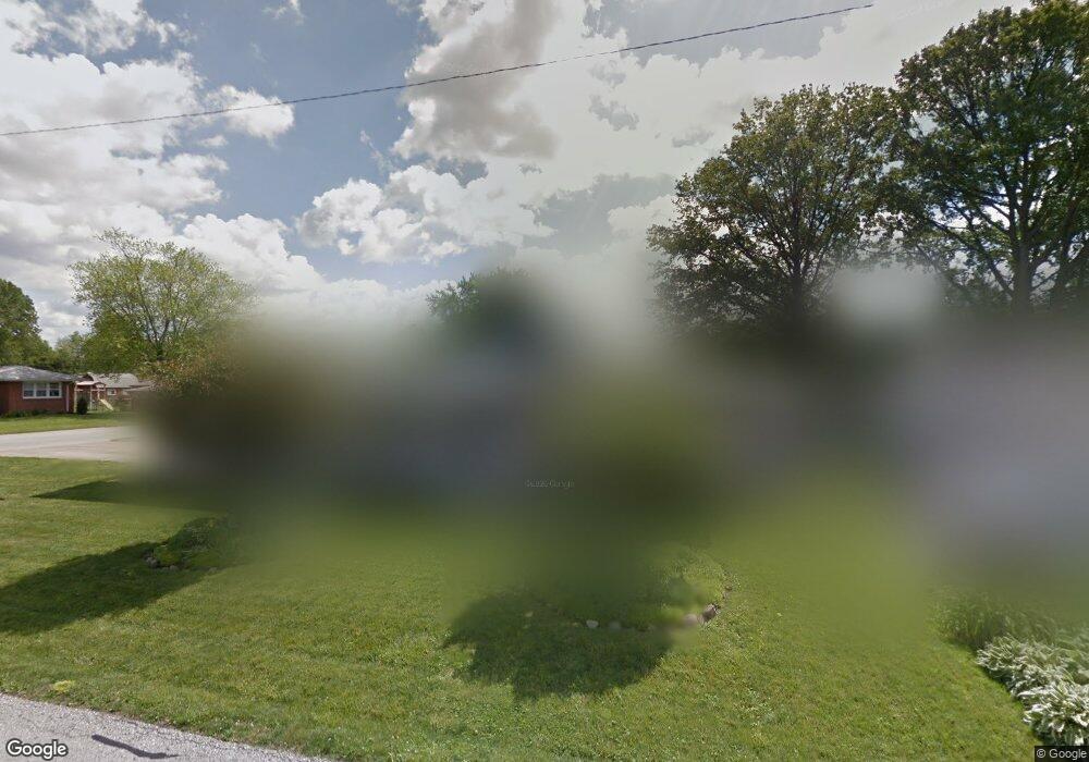 903 Raymond St, Plainfield, IN 46168 - photo 1