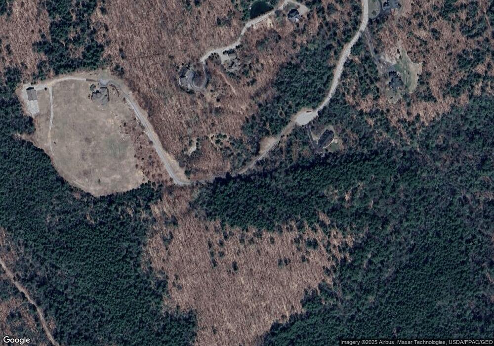 131 Boulder Ridge Rd, Hales Location, NH 03860 - photo 1