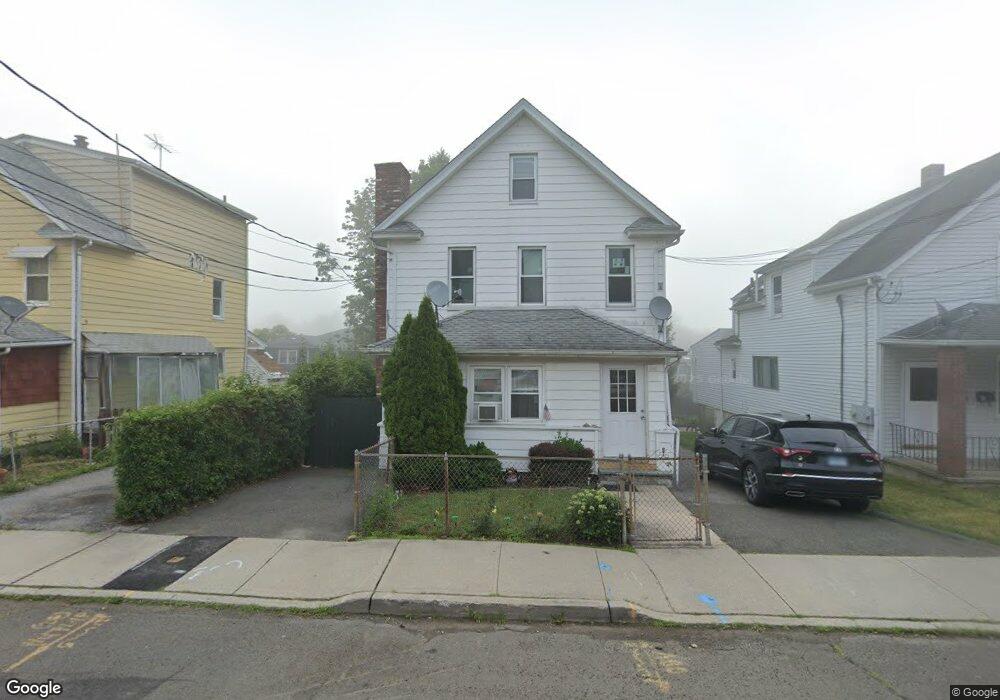 102 Dean St unit 2NDFL, Stamford, CT 06902 - photo 1