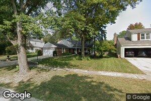 1249 W Jefferson Ave, Naperville, IL 60540
