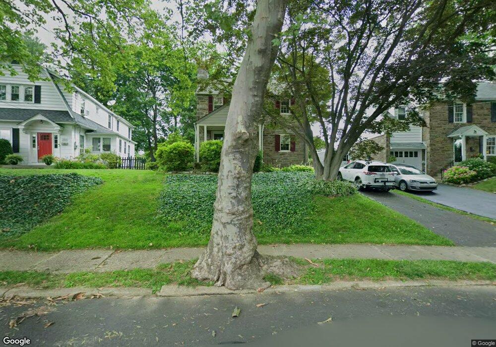 2045 Corinthian Ave, Abington, PA 19001 - photo 1