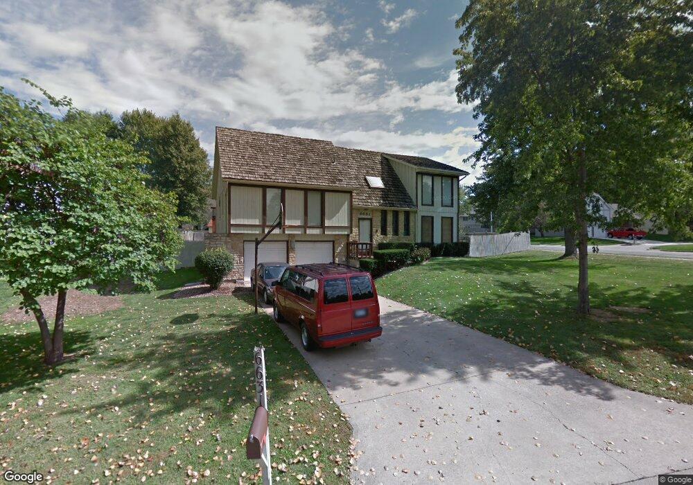 6631 Haskins St, Shawnee, KS 66216 - photo 1