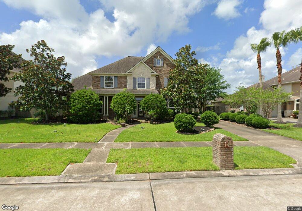 1706 Waterfall Dr, Friendswood, TX 77546 - photo 1