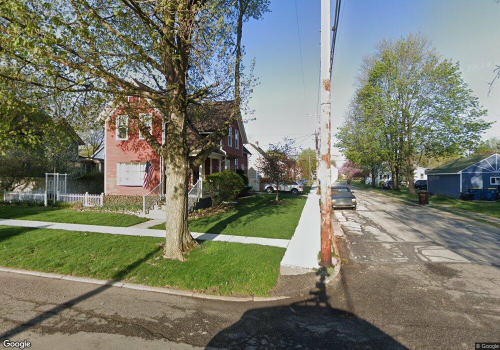 215 W 3rd St, Auburn, IN 46706 - photo 1