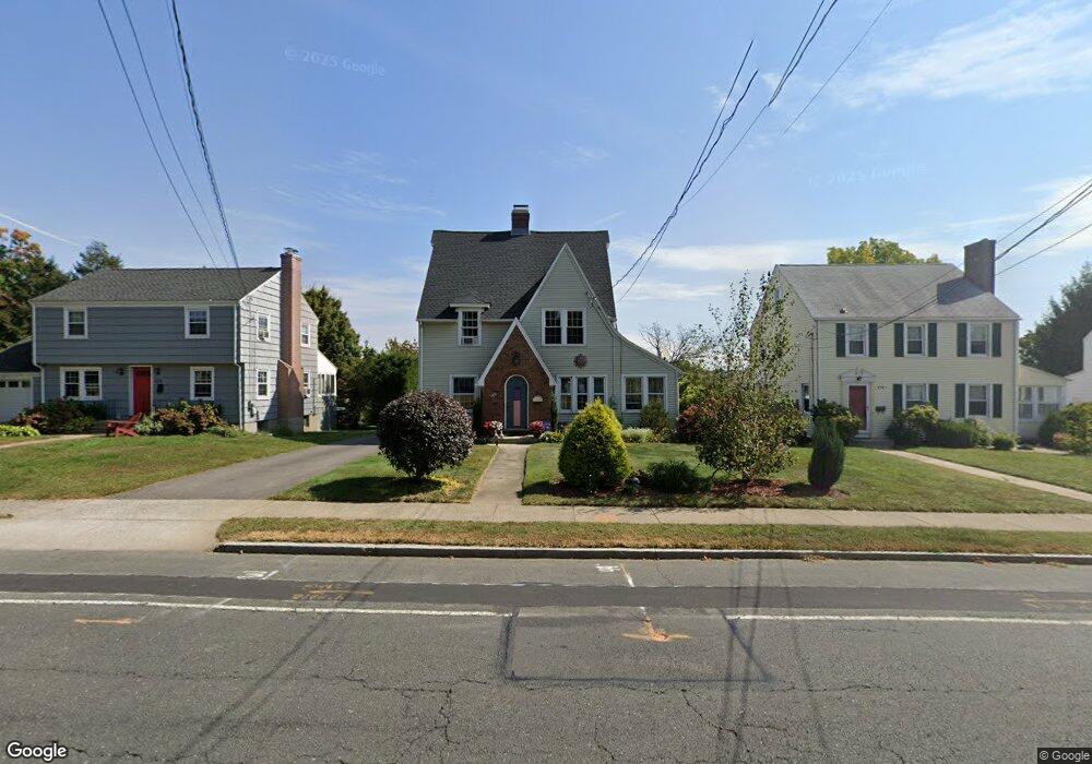 472 S Main St, West Hartford, CT 06110 - photo 1