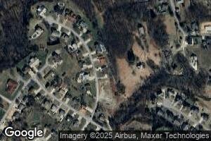 8 Timbercrest Cir, Cecil, PA 15321