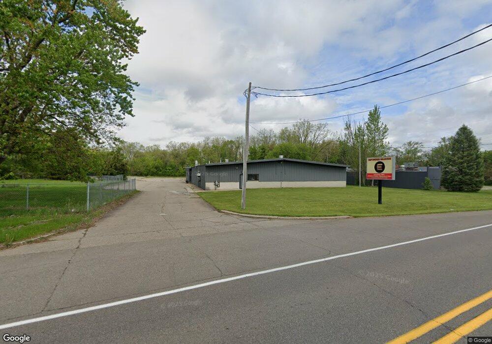 2101 Mill Rd, Flint, MI 48532 - photo 1