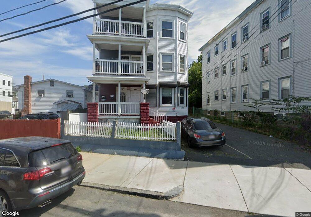 321 Lawrence St, Lawrence, MA 01841 - photo 1