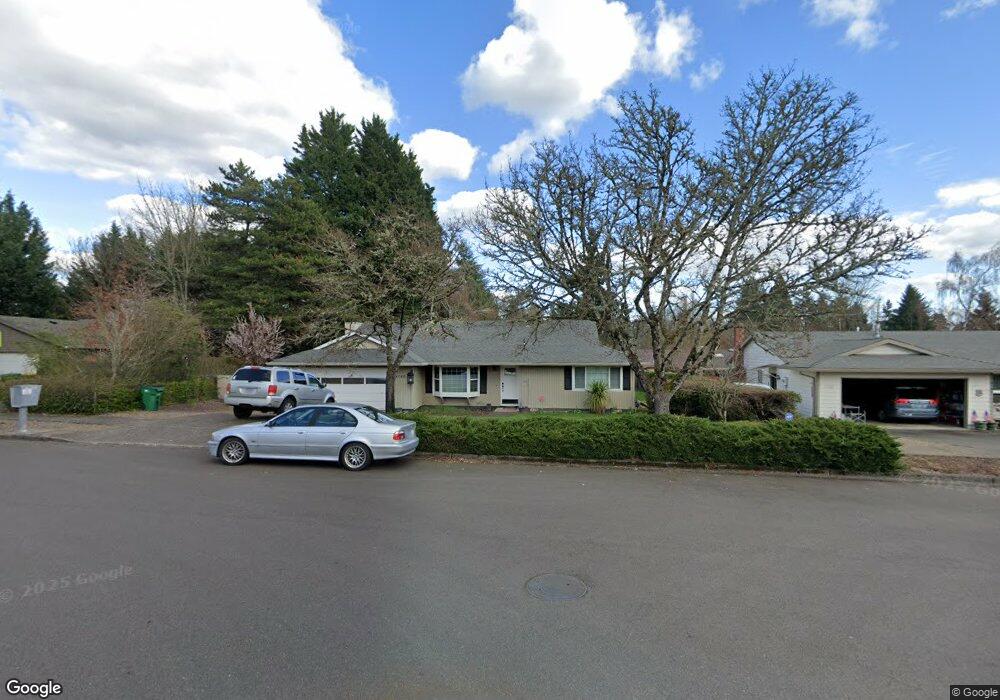 8740 SW Indian Hill Ln, Beaverton, OR 97008 - photo 1