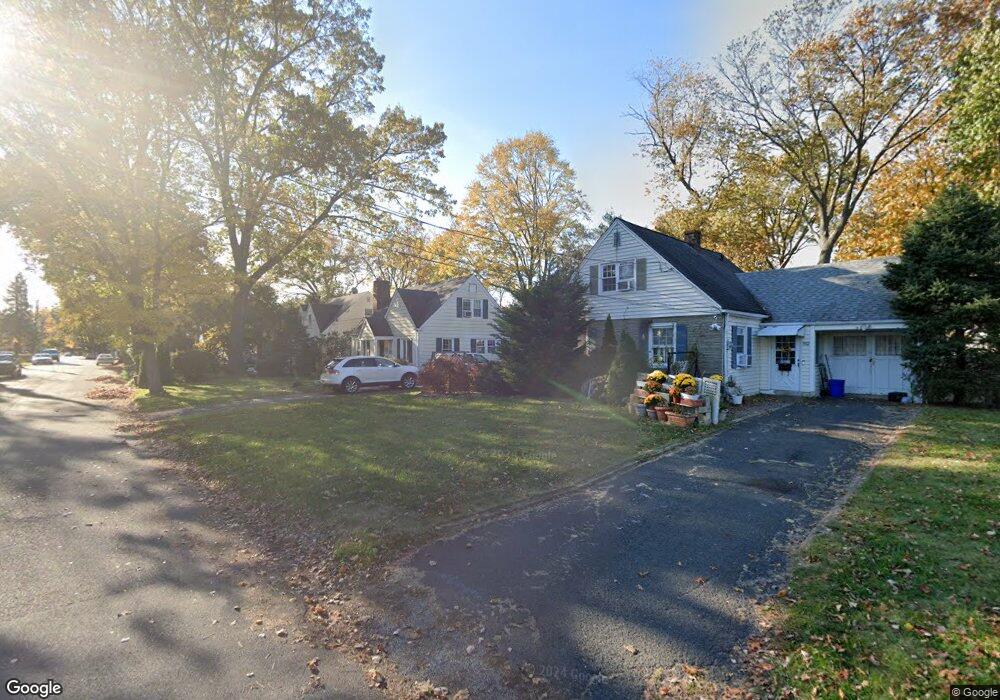 516 Mountainview Dr unit 18, North Plainfield, NJ 07063 - photo 1