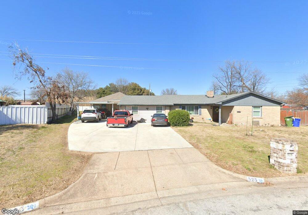 525 Branch Cir W, Fort Worth, TX 76108 - photo 1