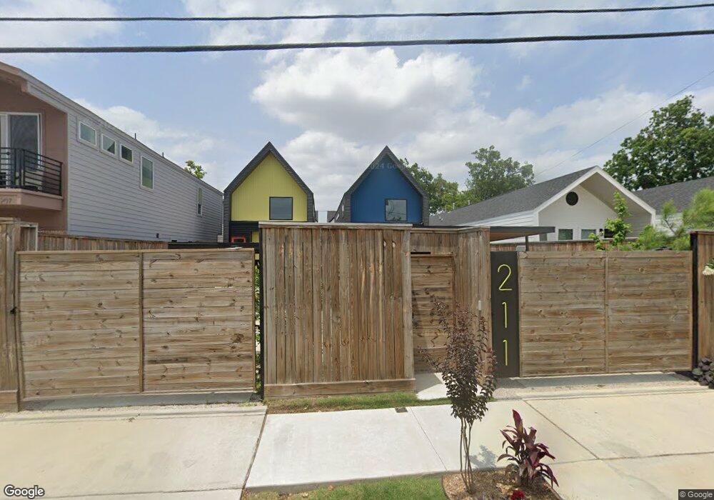 211 E 38th St, Houston, TX 77018 - photo 1