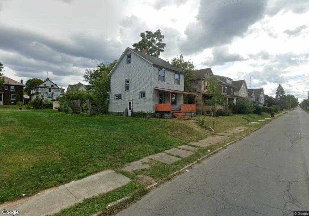 395 New Castle Ave, Sharon, PA 16146 - photo 1