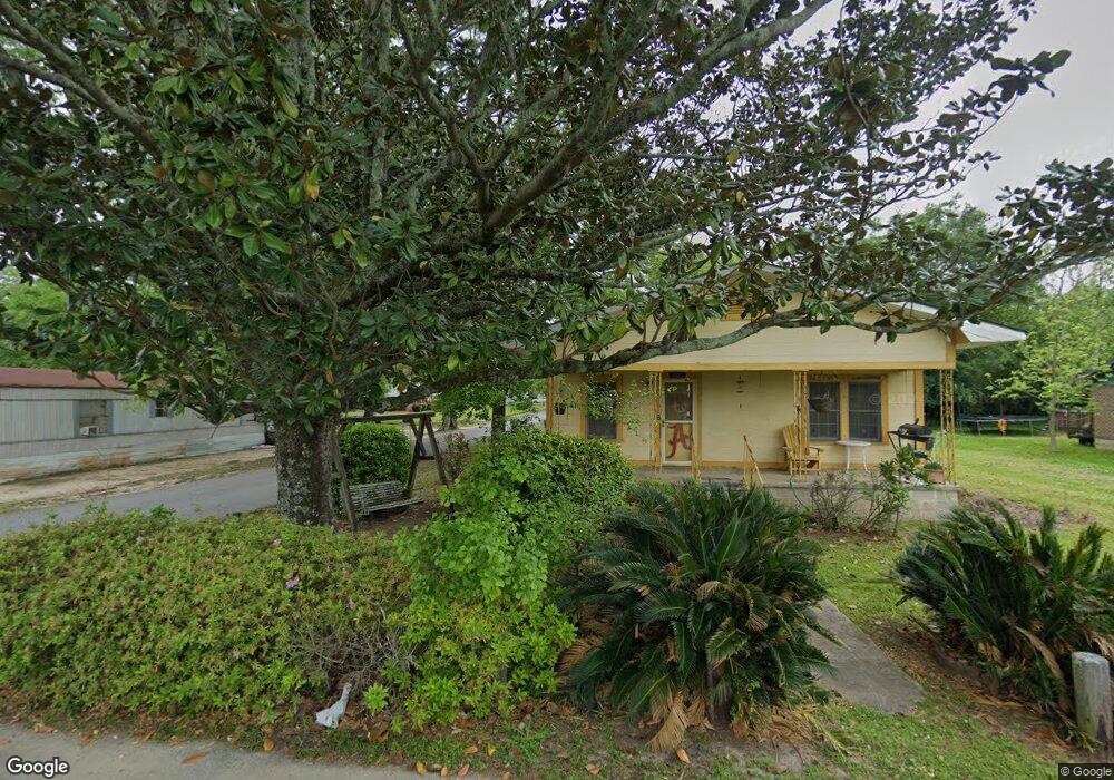 210 Lee St, Atmore, AL 36502 - photo 1