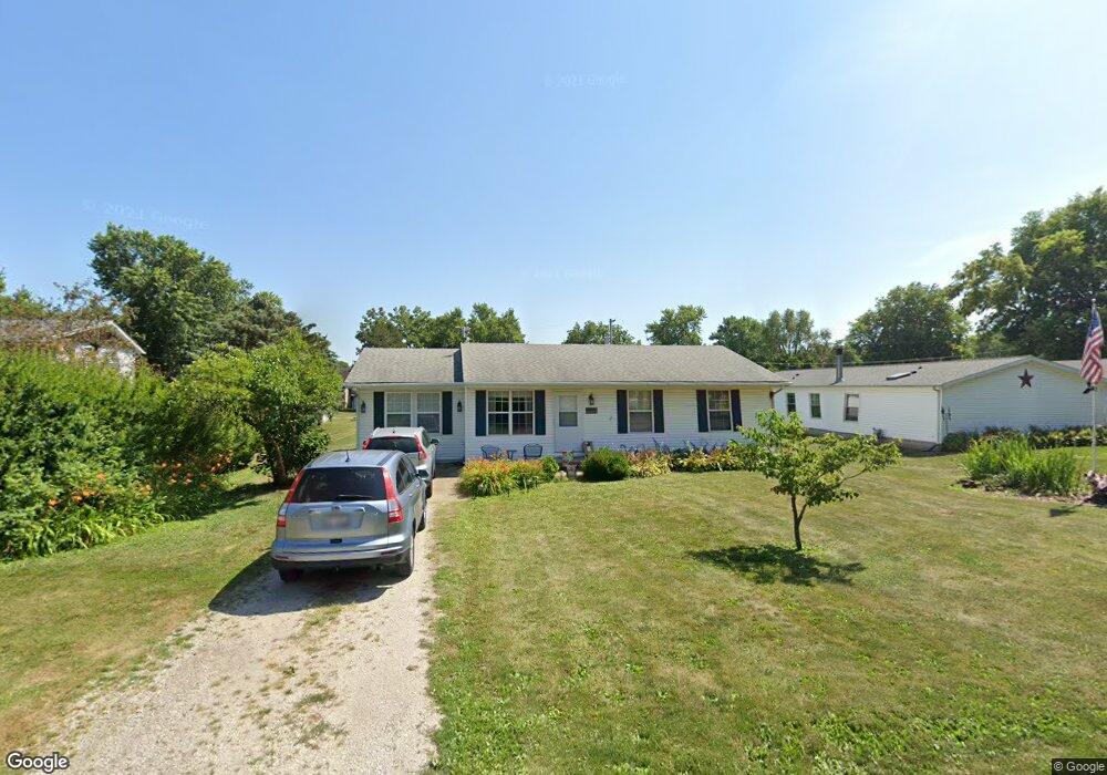 103 W Fillmore St, Philo, IL 61864 - photo 1