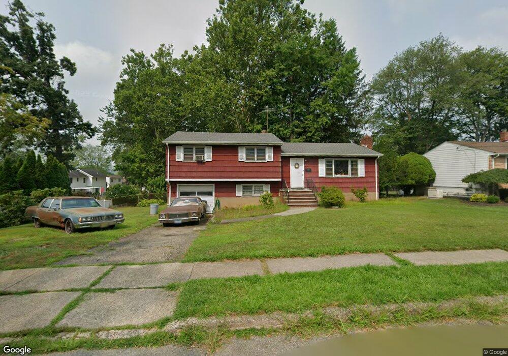 68 Tuxedo Dr, Wayne, NJ 07470 - photo 1