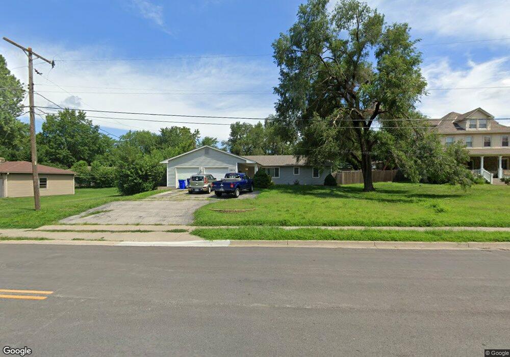 12908 W 61st St, Shawnee, KS 66216 - photo 1