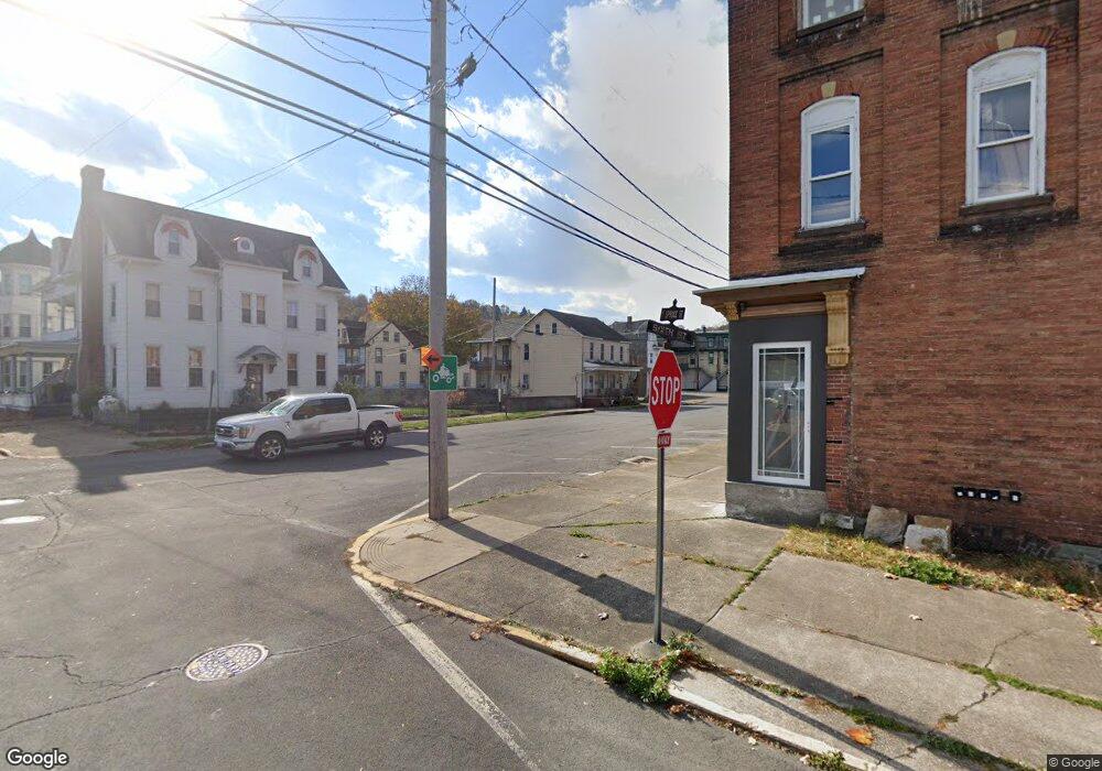 326 W Spruce St, Shamokin, PA 17872 - photo 1