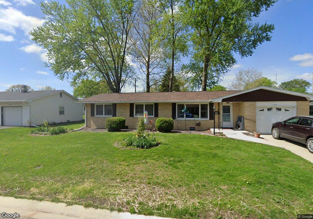 130 Eaton Dr, Lincoln, IL 62656 - photo 1