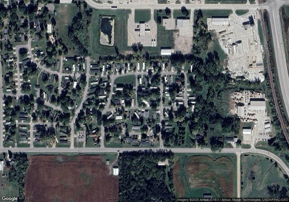 1101 E 18 1/2 St, Albert Lea, MN 56007 - photo 1