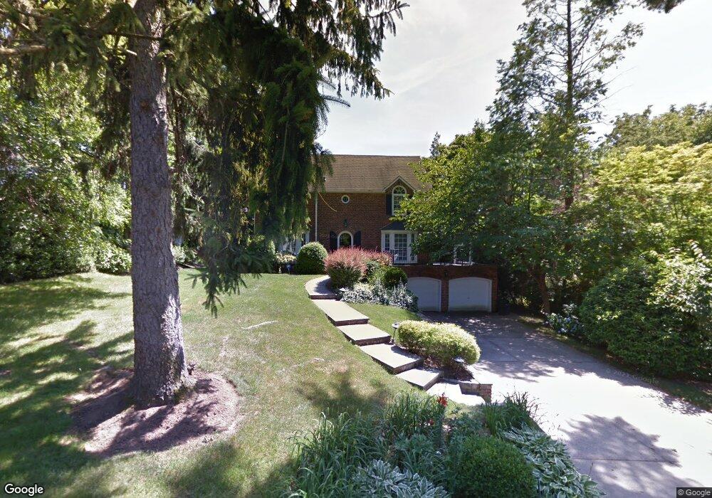 40 Rockcrest Rd, Manhasset, NY 11030 - photo 1