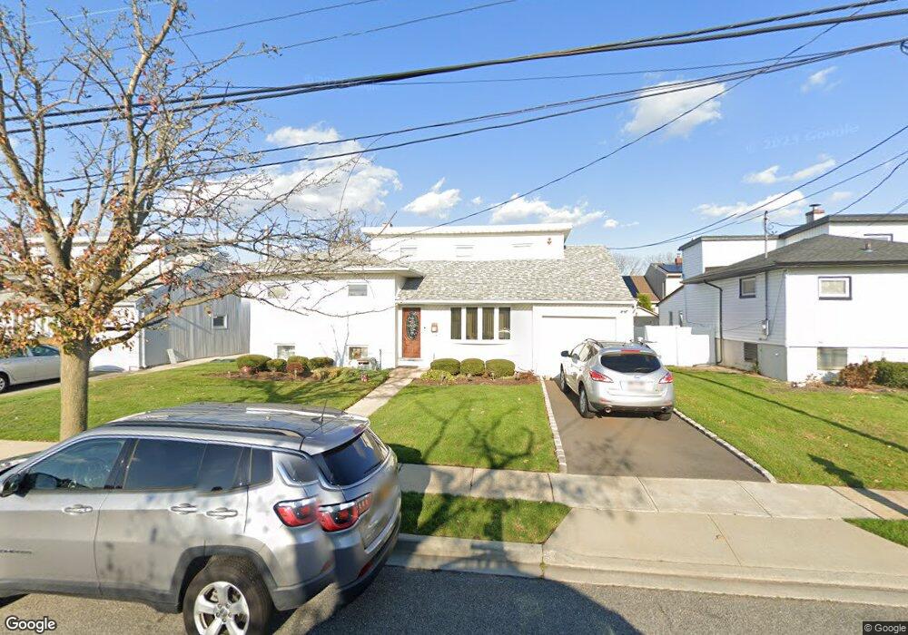 3477 Bayfield Blvd, Oceanside, NY 11572 - photo 1