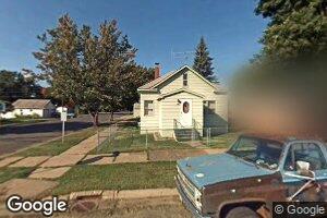 228 228 W Howard Ave, Hibbing, MN 55753