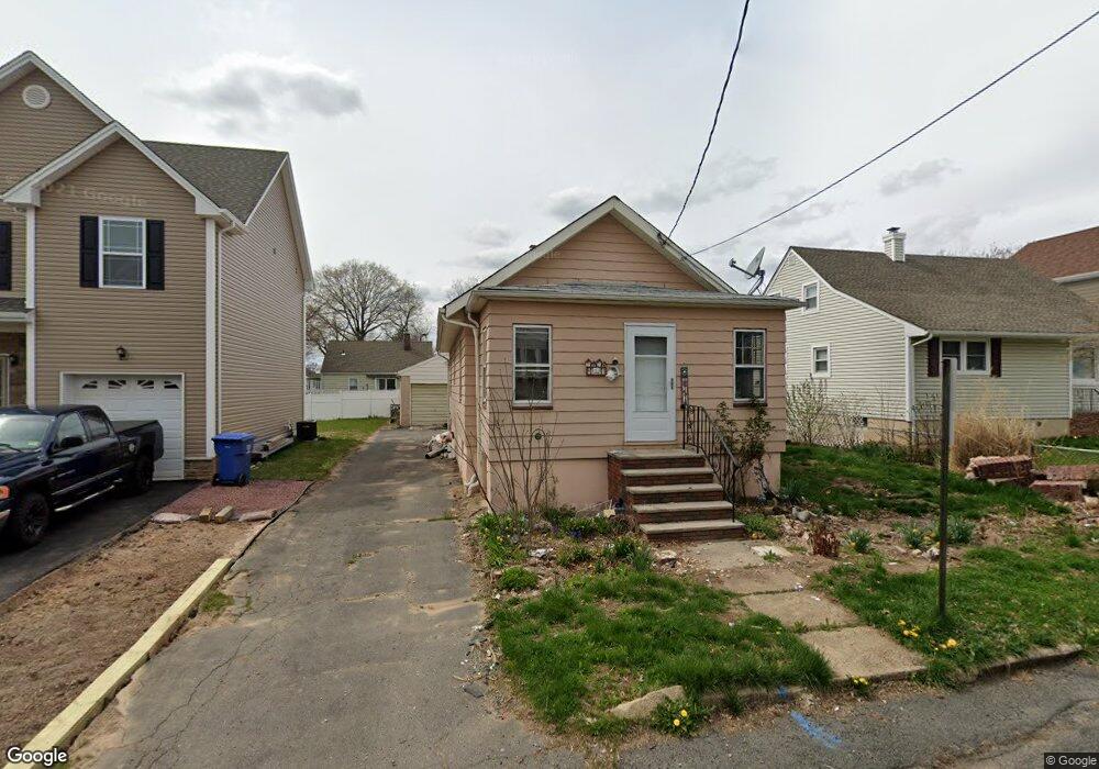 33 Hornsby St, Fords, NJ 08863 - photo 1