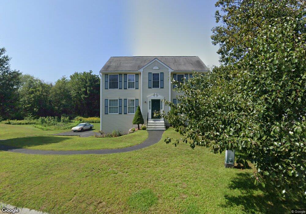 459 Fairway Dr, Pembroke, NH 03275 - photo 1