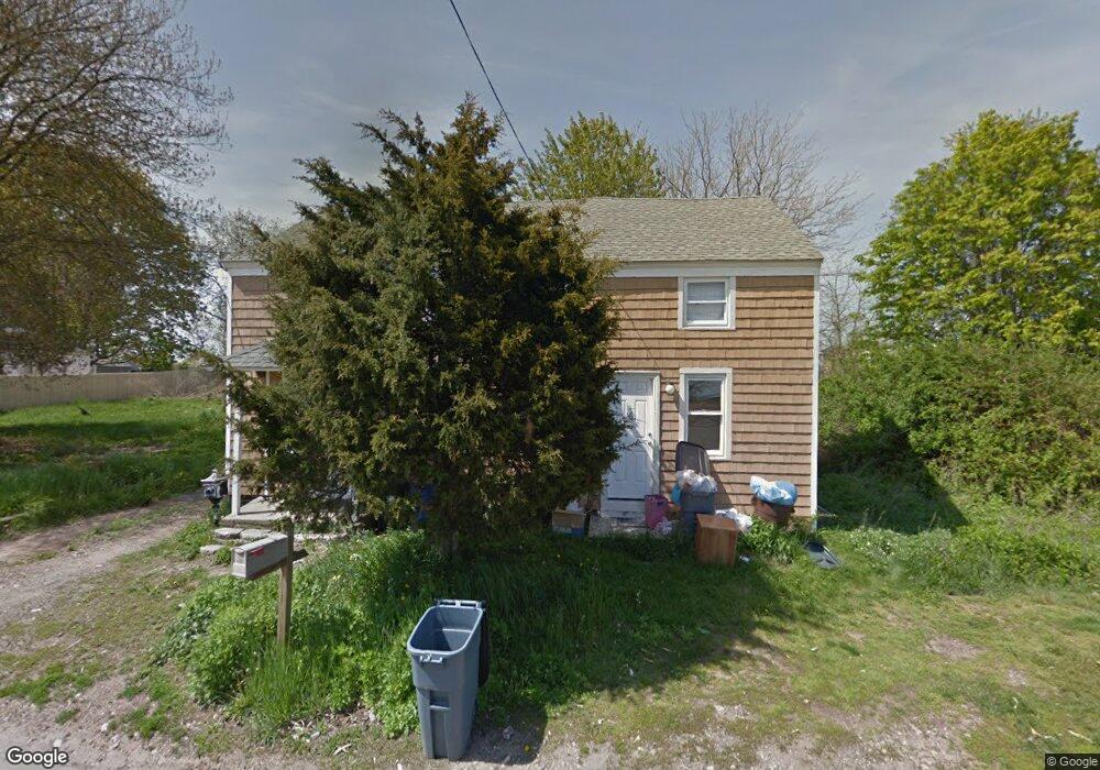 721 Silver Sands Rd, East Haven, CT 06512 - photo 1