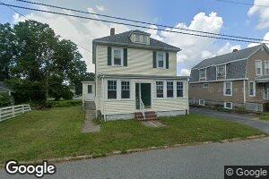 55 Crompton St, Acushnet, MA 02743